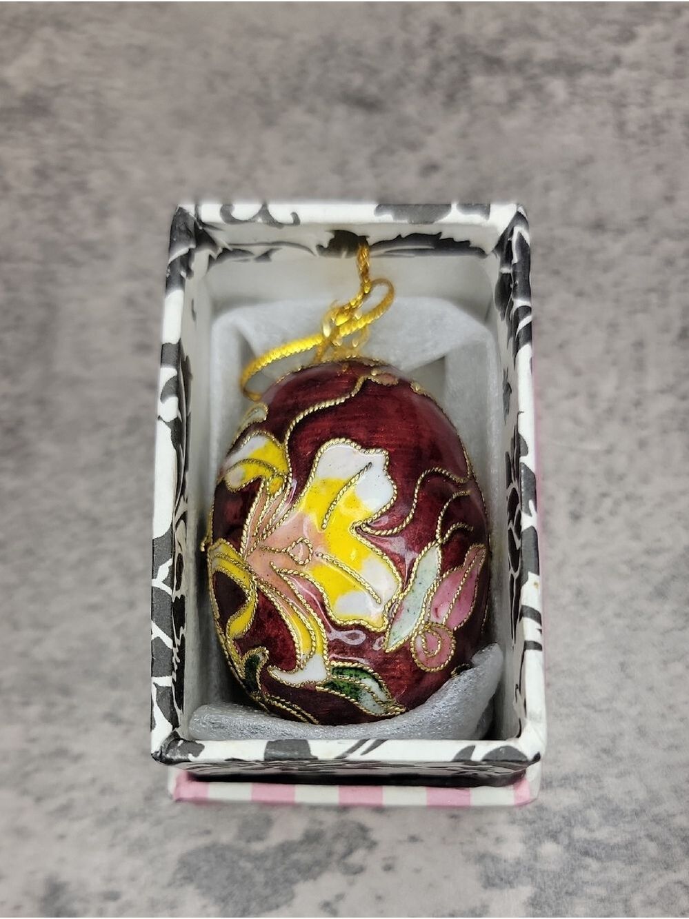 Vintage Floral Cloisonné Egg Ornament - Picture 9 of 11